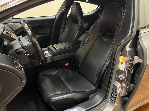 Used 2015 Aston Martin Rapide S image 30