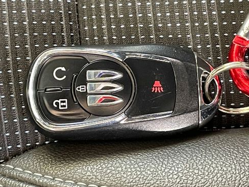 Used 2025 Buick Envista Preferred image 22