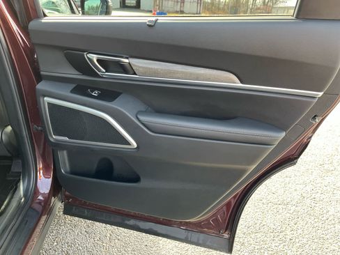 Used 2022 Kia Telluride EX w/ EX Premium Package image 32