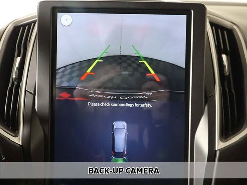 Used 2024 Ford Edge SEL w/ Convenience Package image 5