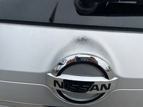 Used 2017 Nissan Rogue SV AWD/4WD image 11