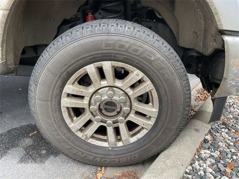 Used 2017 Ford F250 XL w/ STX Appearance Package image 8