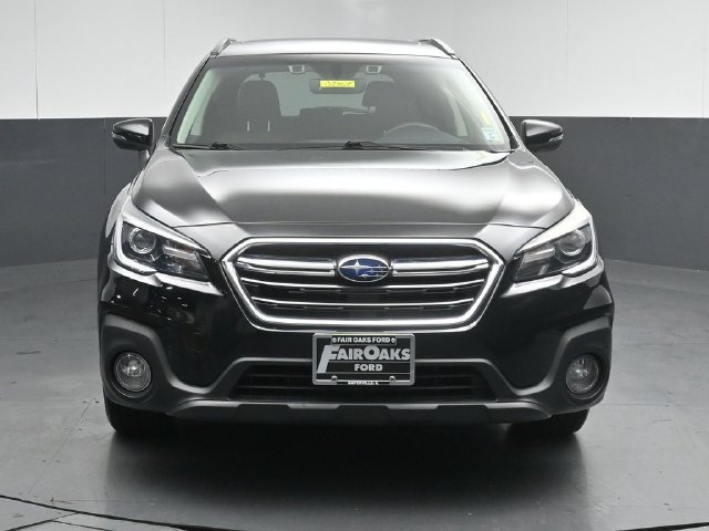 Used 2019 Subaru Outback 2.5i Touring w/ Popular Package #3A AWD/4WD image 2