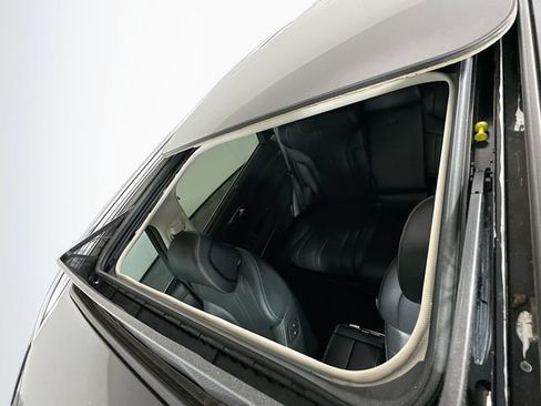 Used 2021 Genesis GV80 3.5T AWD/4WD image 22