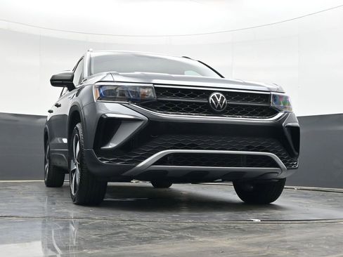 Used 2024 Volkswagen Taos S image 27