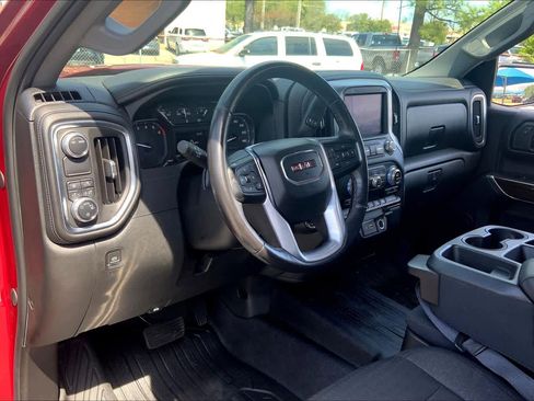 Used 2020 GMC Sierra 1500 Elevation w/ Elevation Value Package image 18