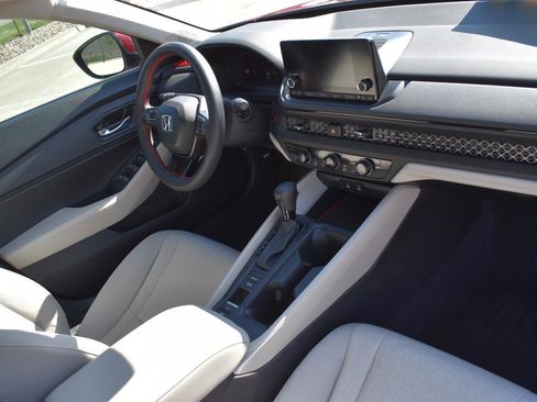 Used 2024 Honda Accord EX image 13