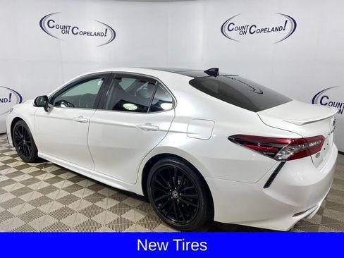 Used 2021 Toyota Camry XSE AWD/4WD image 4