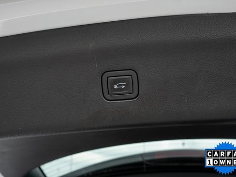 Used 2024 Buick Enclave Avenir w/ Avenir Technology Package FWD image 35