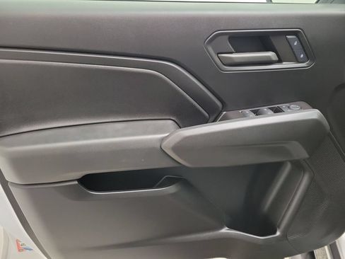 Certified 2024 Chevrolet Colorado Trail Boss w/ LPO, Dark Essentials Package AWD/4WD image 18
