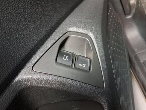Used 2024 Volkswagen Jetta SE FWD image 20