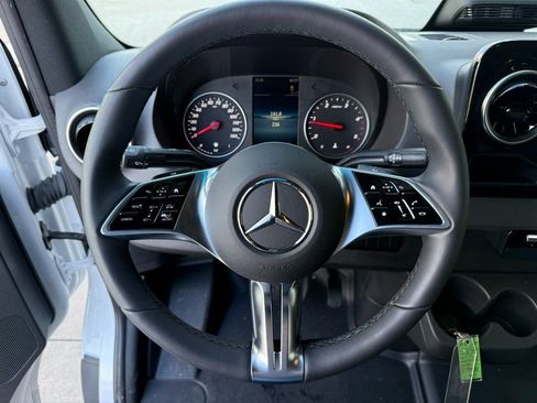 New 2025 Mercedes-Benz Sprinter 2500 image 15