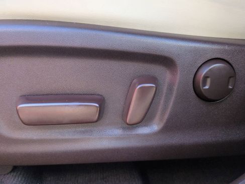 Used 2020 Lexus RX 350 AWD w/ Premium Package image 18