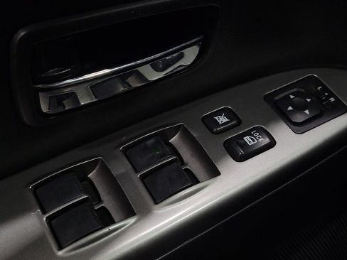 Used 2018 Mitsubishi Outlander Sport ES image 27