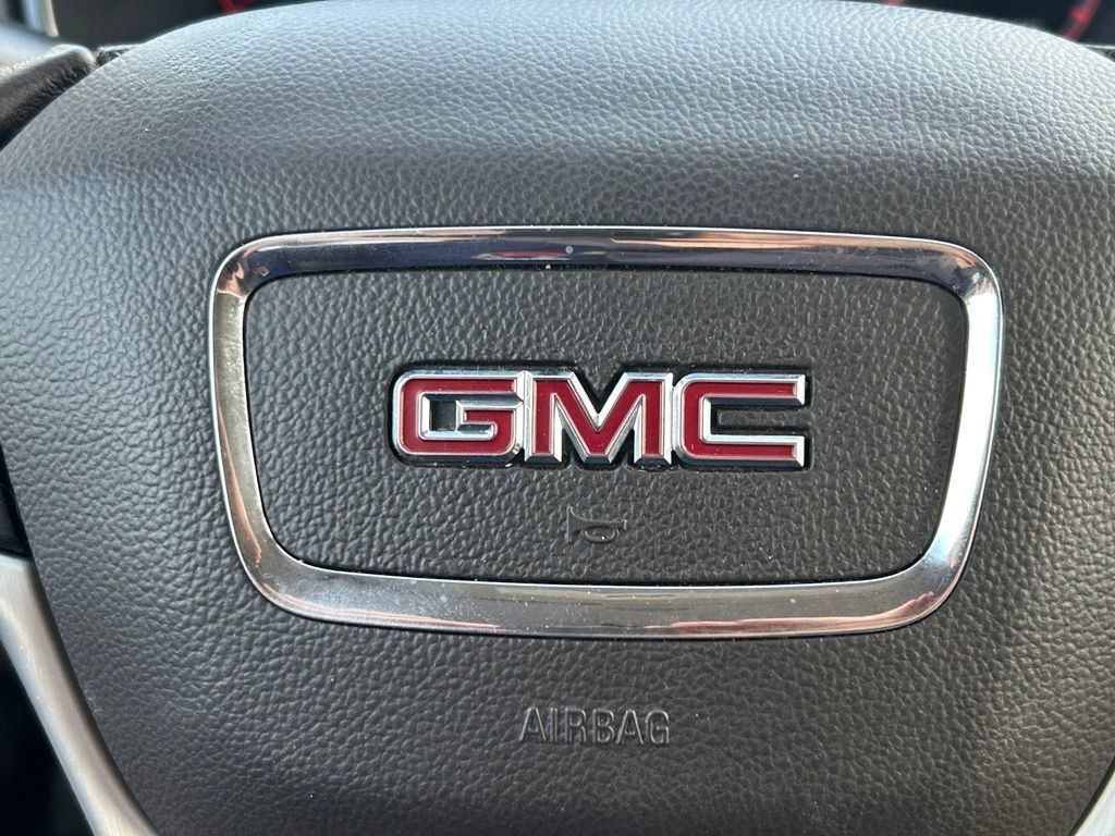 Used 2015 GMC Canyon SLE w/ SLE Convenience Package RWD image 32