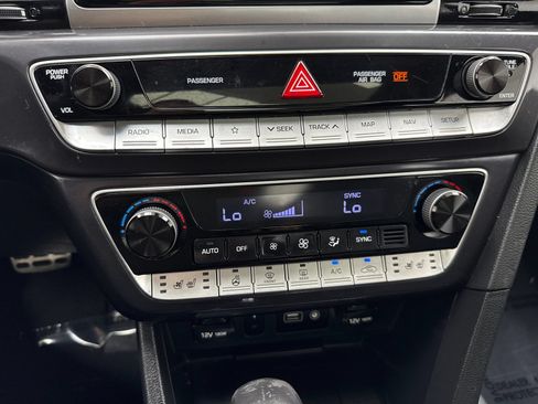 Used 2019 Hyundai Sonata Limited FWD image 28