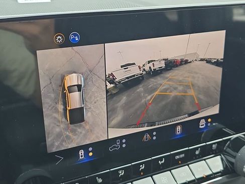 New 2025 Chevrolet Colorado Z71 w/ Technology Package image 15