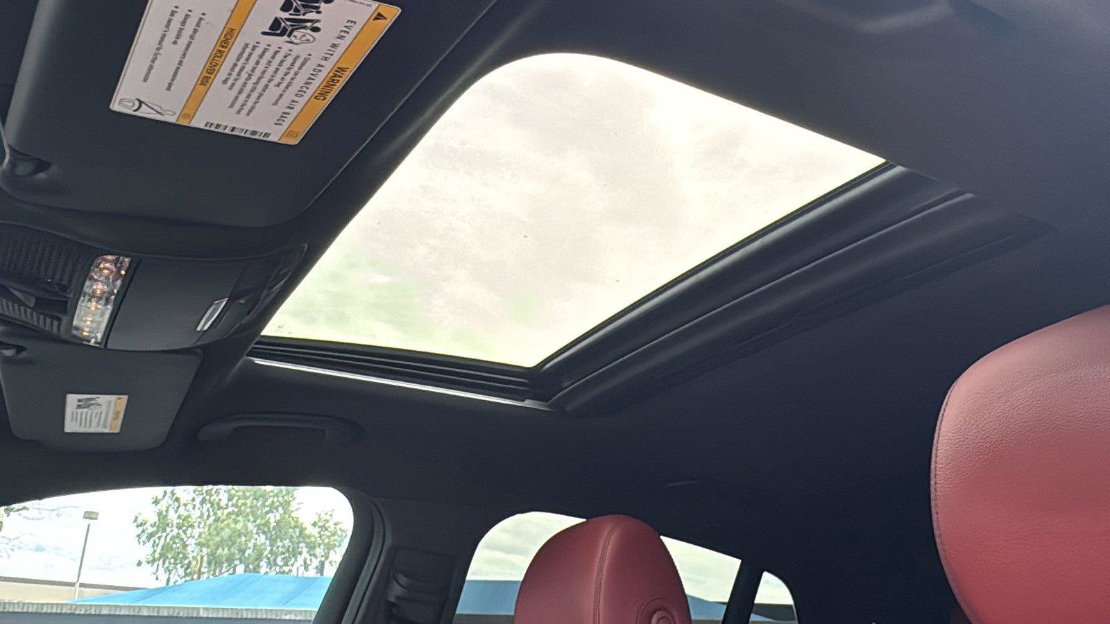Used 2019 Mercedes-Benz GLC 300 4MATIC Coupe image 21