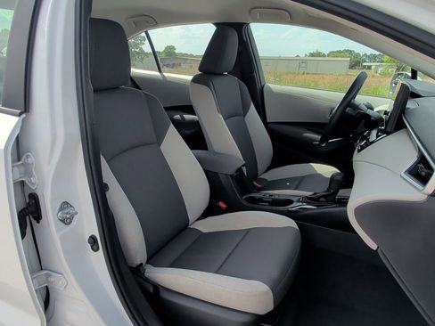 Used 2023 Toyota Corolla LE FWD image 45