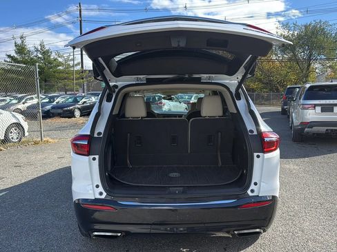 Used 2019 Buick Enclave Essence image 26