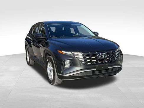 Used 2023 Hyundai Tucson SE image 7