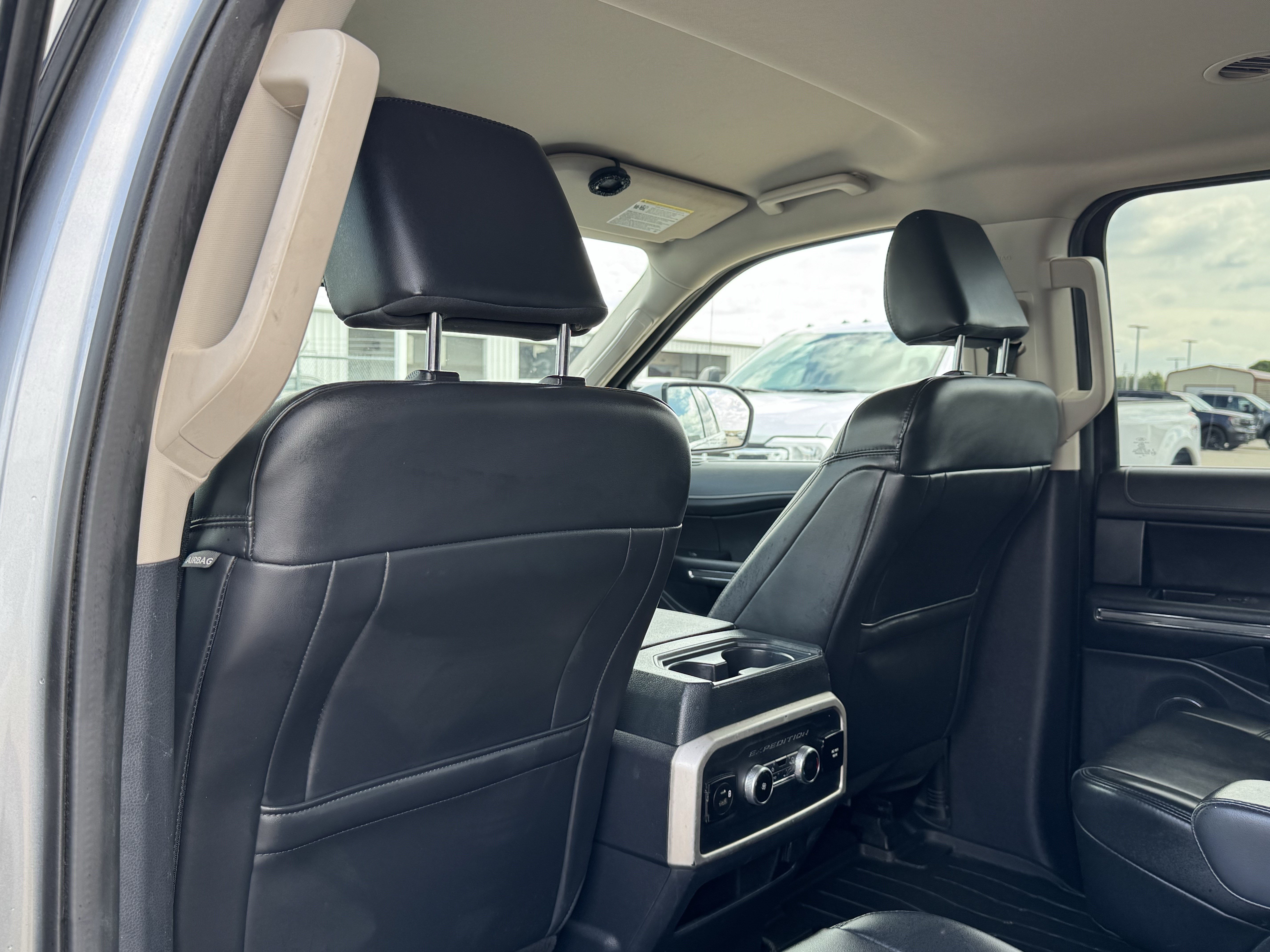 Used 2022 Ford Expedition XLT RWD image 20