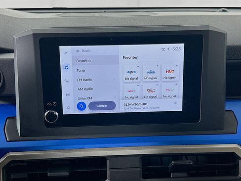 Used 2025 Toyota Tacoma TRD Off-Road image 19