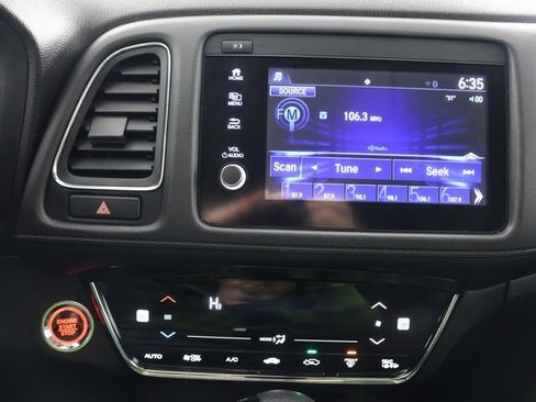 Used 2022 Honda HR-V EX image 14