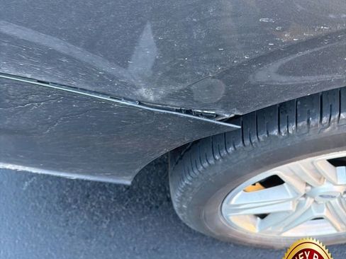 Used 2018 Ford Expedition XLT w/ Equipment Group 202A image 8