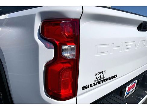 Used 2024 Chevrolet Silverado 2500 LT w/ Z71 Sport Edition image 25