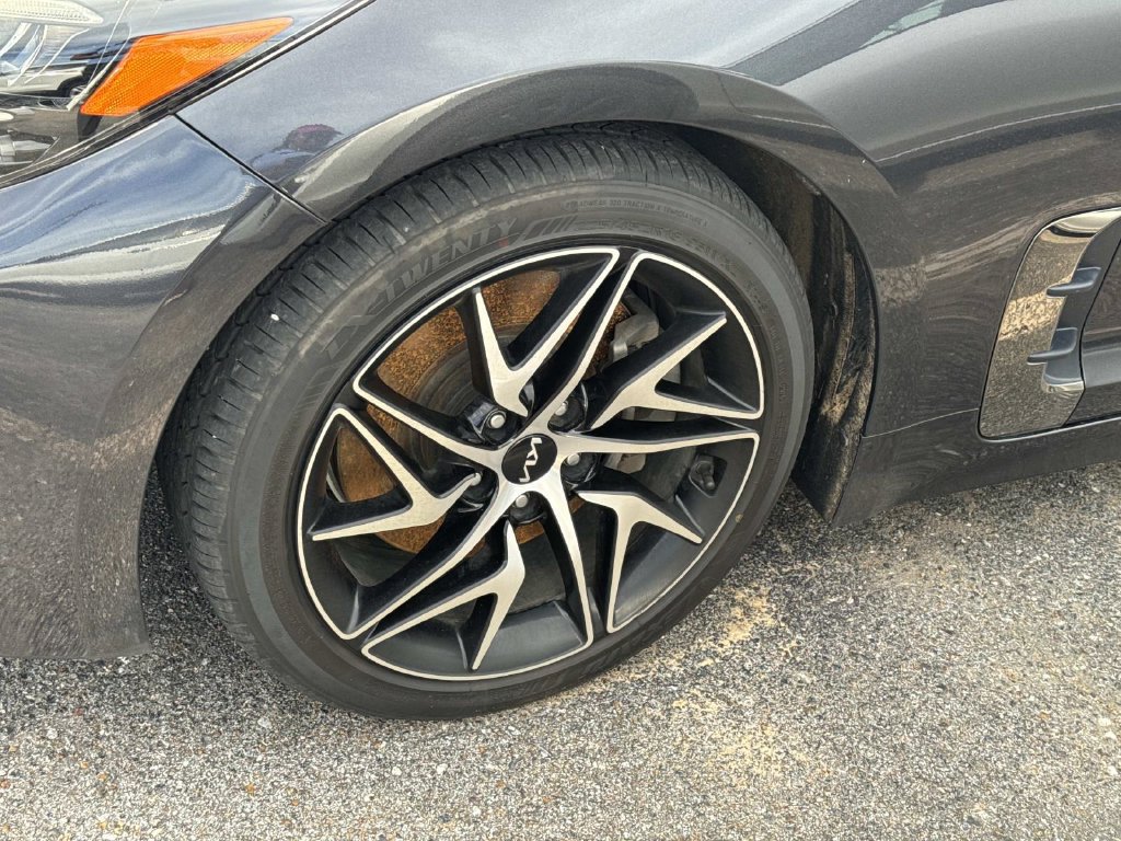 Used 2022 Kia Stinger GT-Line w/ Sun & Sound Package RWD image 8