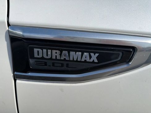 Used 2023 GMC Yukon XL Denali w/ Max Trailering Package AWD/4WD image 5