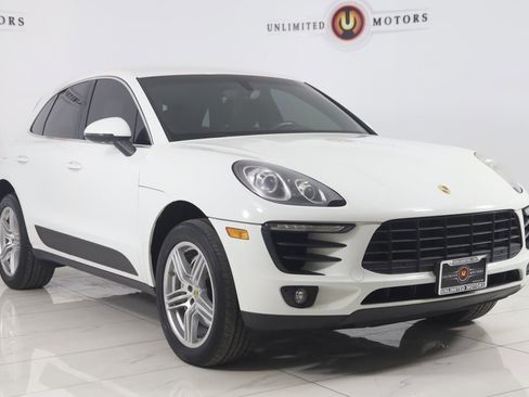 Used 2015 Porsche Macan S image 20