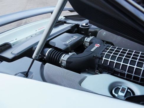 Used 2012 Audi R8 GT image 81