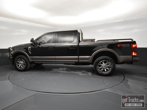 Used 2020 Ford F250 King Ranch w/ King Ranch Ultimate Package image 3
