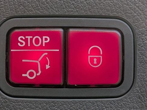 Certified 2022 Mercedes-Benz EQS 580 4MATIC Sedan image 16