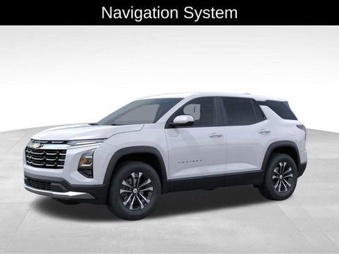 New 2026 Chevrolet Equinox LT AWD/4WD image 2