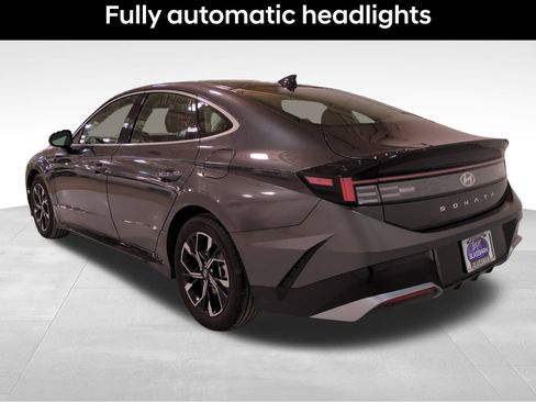 Certified 2025 Hyundai Sonata SEL image 6