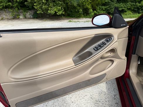 Used 2004 Ford Mustang GT RWD image 55