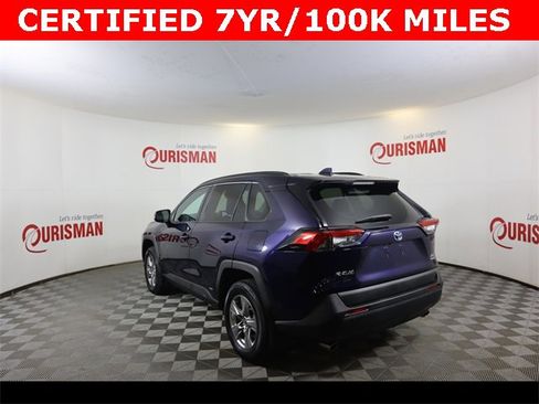 Used 2024 Toyota RAV4 XLE w/ Convenience Package image 4