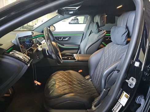 Used 2023 Mercedes-Benz S 580 4MATIC Sedan image 4