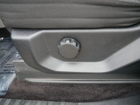 Certified 2017 Ford F150 XL w/ Equipment Group 101A Mid image 19