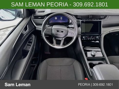 New 2026 Jeep Grand Cherokee L 4WD image 22