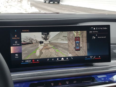 Certified 2023 BMW 760i xDrive w/ Executive Package image 16