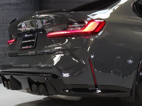 Used 2023 BMW M3 Competition w/ Executive Package RWD image 19