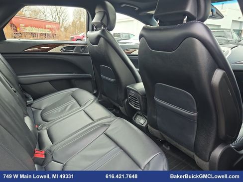 Used 2018 Lincoln MKZ Reserve w/ Climate Package image 11