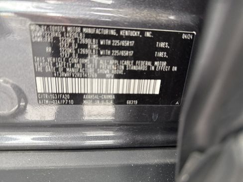 Used 2024 Toyota RAV4 XLE AWD/4WD image 11