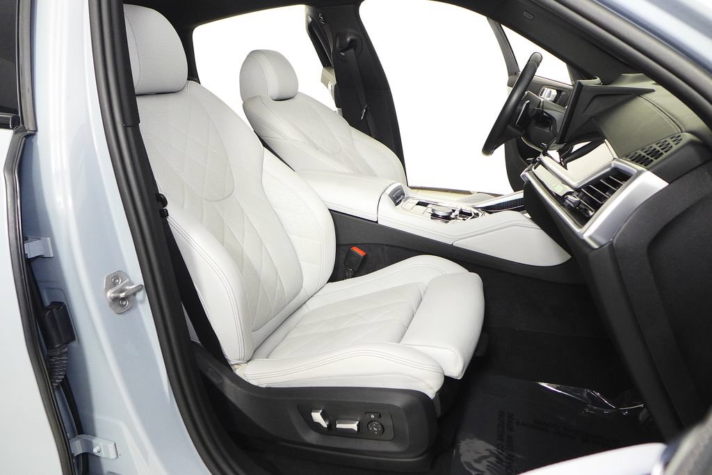 Used 2024 BMW X6 xDrive40i w/ Premium Package AWD/4WD image 18