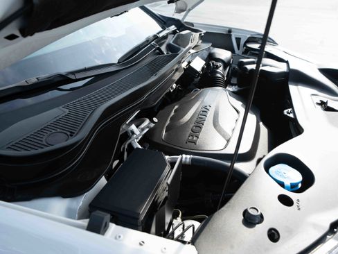 Used 2025 Honda Passport Black Edition image 33