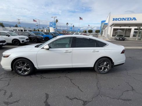Certified 2023 Honda Accord EX image 5